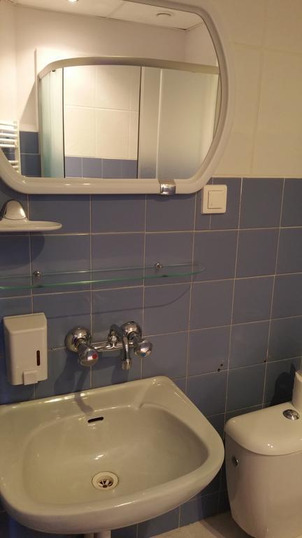 Dom Sportowca Roko Apartment Gdansk Bilik gambar